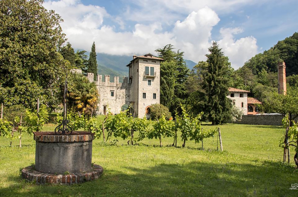 castle for rent in vittorio veneto