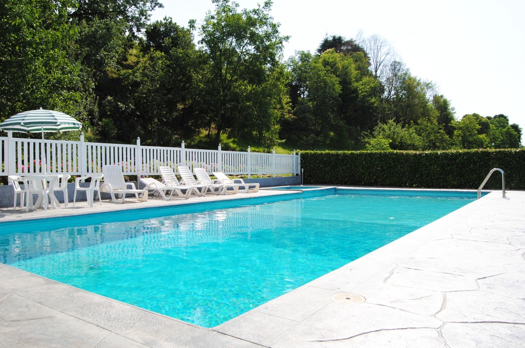 villa with private pool veneto